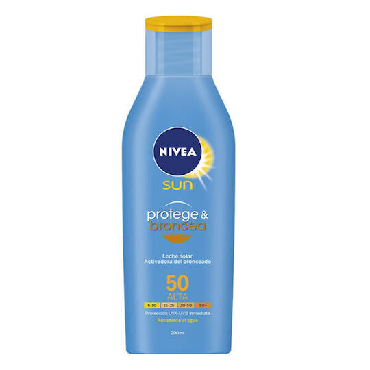 Nivea Protect & Bronze Αδιάβροχη Αντηλιακή Λοσιόν για το Σώμα SPF50 200ml - Image 1
