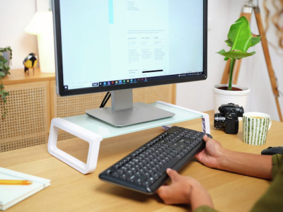 Trust Desktop Stand Monitor White (25351) - Image 7