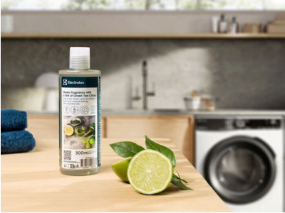 Electrolux Liquid Scent Booster 300ml - Image 6
