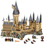 LEGO Harry Potter Hogwarts Castle for Ages 16+ 6020 Pieces - Image 3