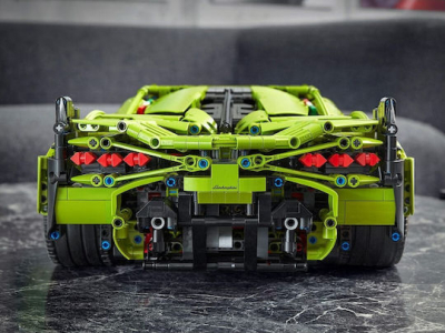 LEGO Technic Lamborghini Sian FKP 37 for 18+ Years - Image 5