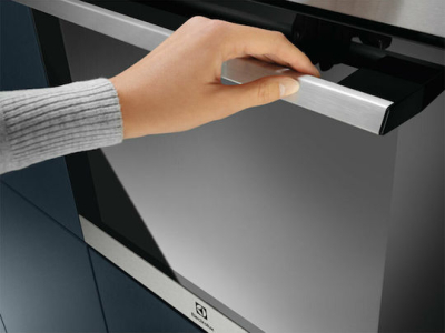 Electrolux Over Counter Oven 72lt W59.4cm. - Image 5