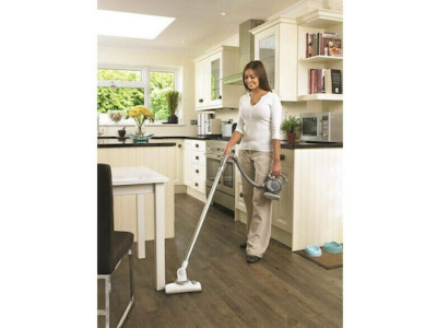 Black & Decker Rechargeable Handheld Vacuum 18V Gray - Image 2