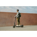Segway Max G2 D Electric Scooter with 20km/h Max Speed and 70km Autonomy in Black Color - Image 7