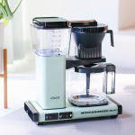 Moccamaster KBG Select Filter Coffee Machine 1520W Green - Image 3