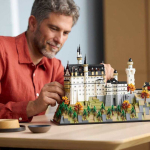 LEGO Architecture Neuschwanstein Castle for 18+ Years 3455 Pieces - Image 8