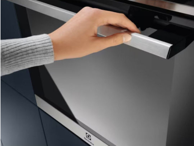 Electrolux Over Counter Oven 72lt W56cm. - Image 2