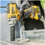 DEWALT DCK428P3T Σετ Γωνιακός Τροχός, Κρουστικό Δραπανοκατσάβιδο, Μπουλονόκλειδο & Πιστολέτο Brushless 18V με 3 Μπαταρίες 5Ah και Θήκη - Image 8