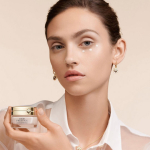 Dior Prestige Le Concentré Yeux Eye Moisturiser for Dark Circles 15ml - Image 6