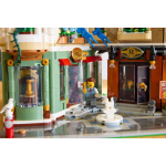 LEGO Icons Shopping Street for 18+ Years 3456 Pieces - Image 7