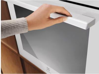 Gorenje Counter Top Oven 72lt W59.5cm White - Image 6
